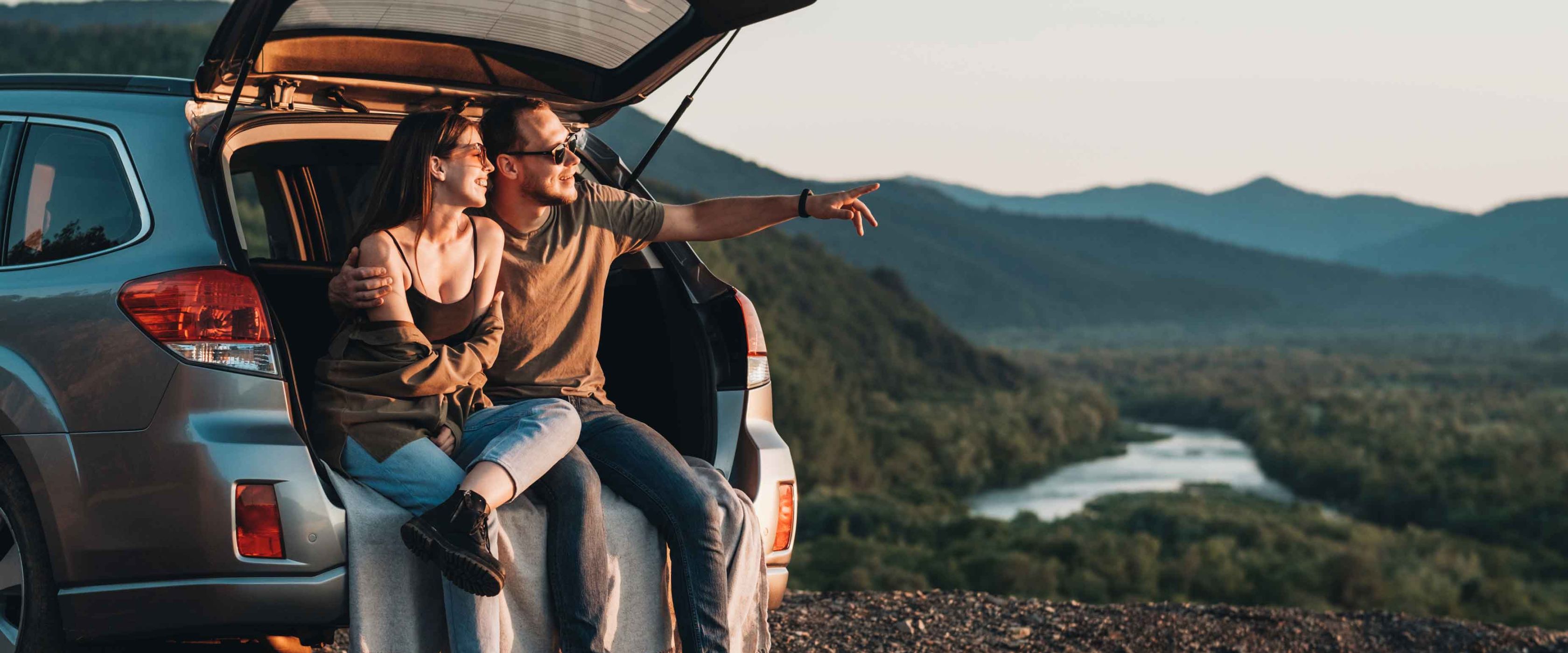 Two people sitting in a car 