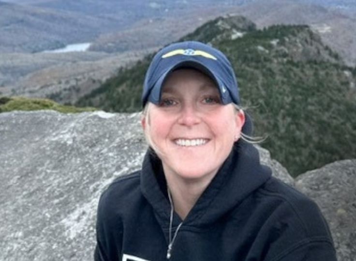 For RaeAnn, travel nursing began as a way to spend more time with her family
